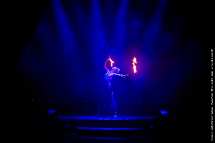 **Spectacles éducatifs** 2. **Théâtre pour enfants** 3. **Magie pour enfants** 4. **Conte interactif** 5. **Marionnettes** 6. **Danse enfantine** 7. **Musique pour enfants** 8. **Cirque pour enfants** 9. **Ateliers créatifs** 10. **Animations festives** 11. **Spectacles de rue** 12. **Histoires enchantées** 13. **Comédies familiales** 14. **Spectacles de Noël** 15. **Événements pour enfants** 16. **Clowns et humoristes** 17. **Spectacles de marionnettes** 18. **Théâtre d'ombres** 19. **Spectacles de magie** 20. **Festivals pour enfants**